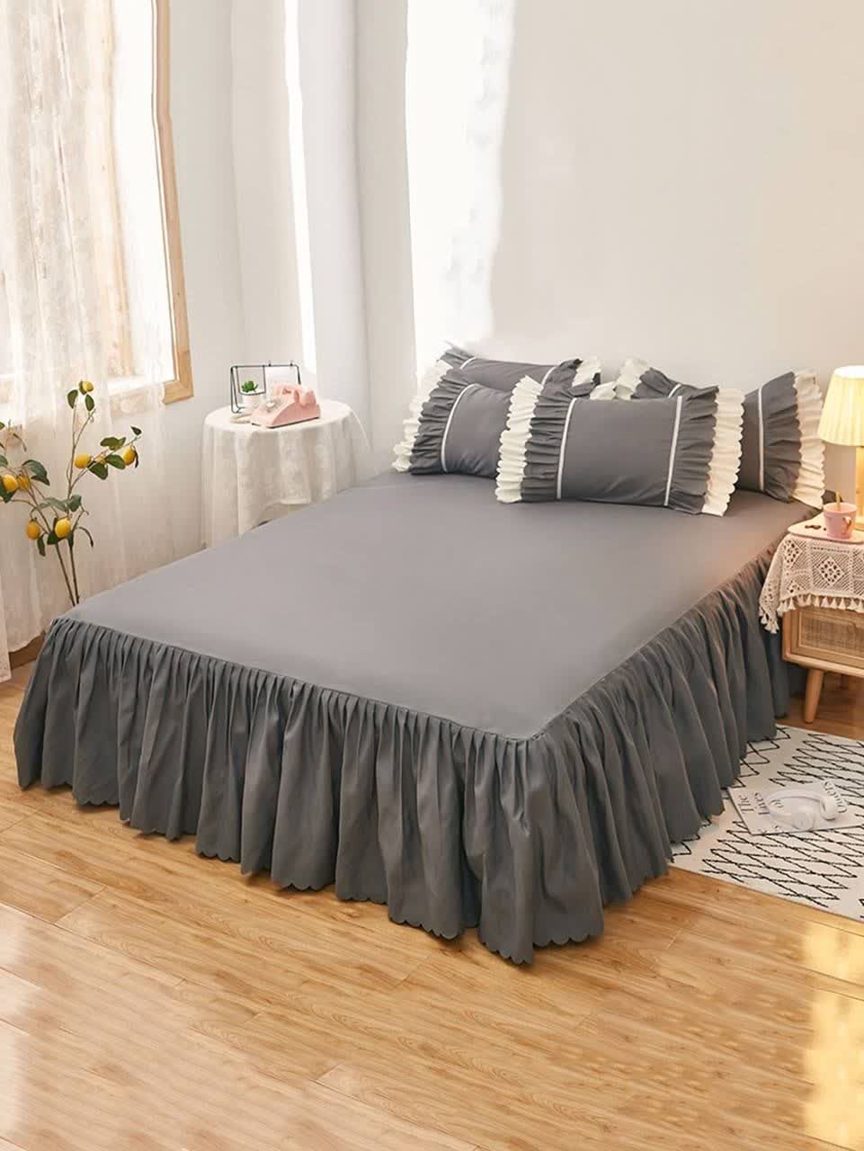 سرویس ملحفه کشدوزی شده (نیم ست) چین دار رنگ طوسی